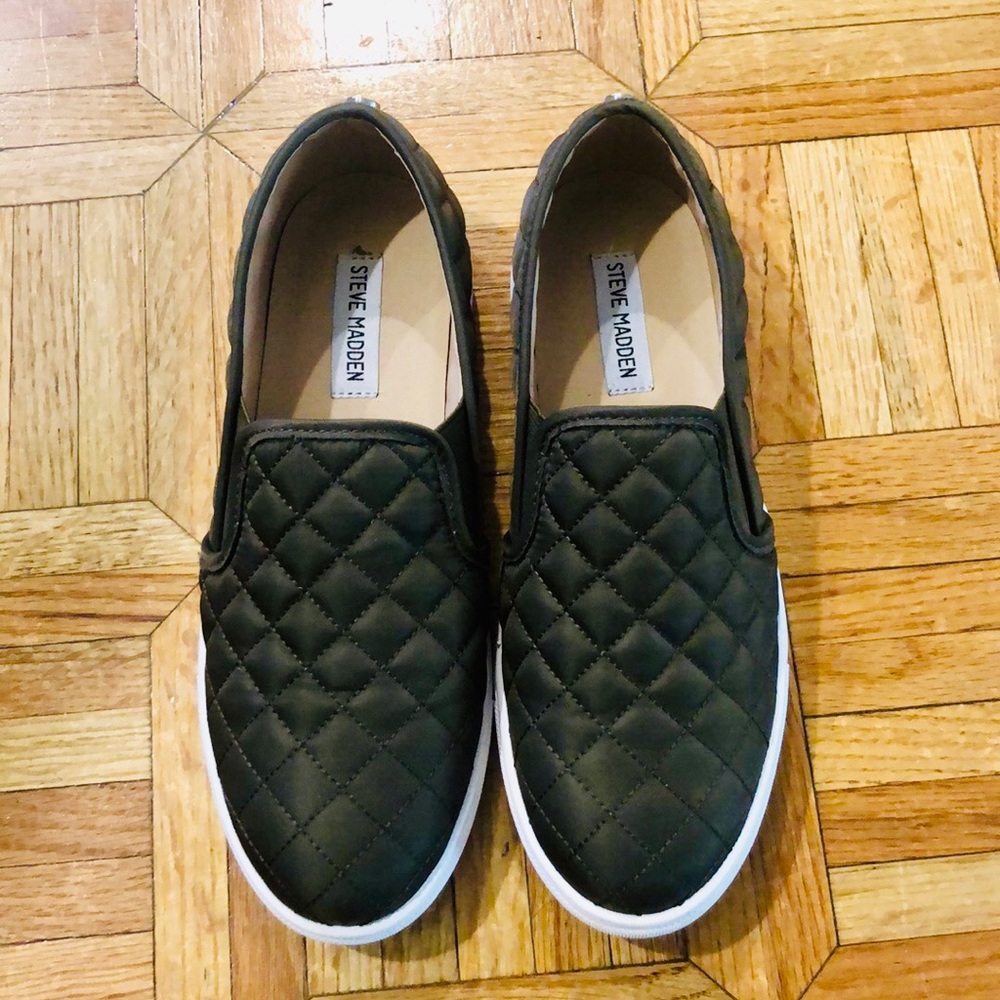 Steve Madden flats